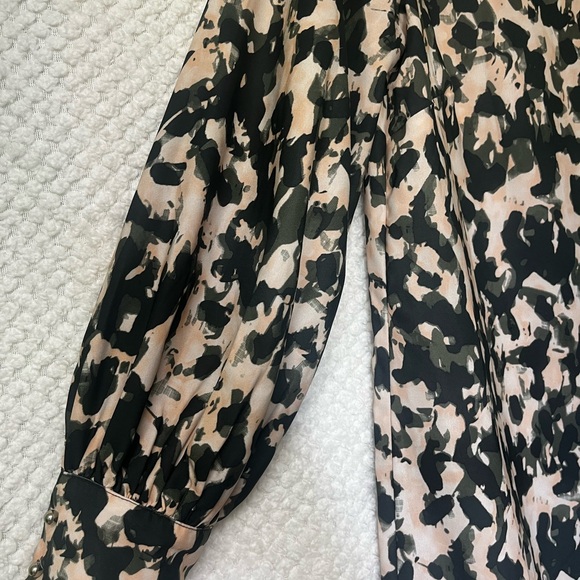 H&M Womens Shift Dress Black Green and Cream Patterned Long Sleeve Dress Small - Picture 5 of 11